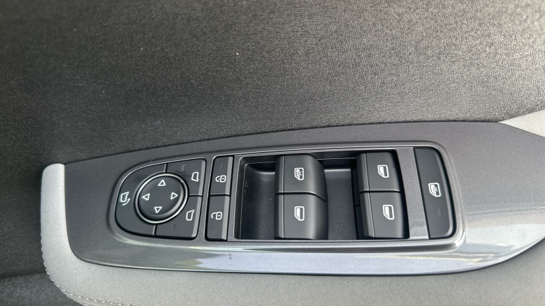 BYD Dolphin Surf 65kW Boost 43kWh 5dr Auto Electric Hatchback